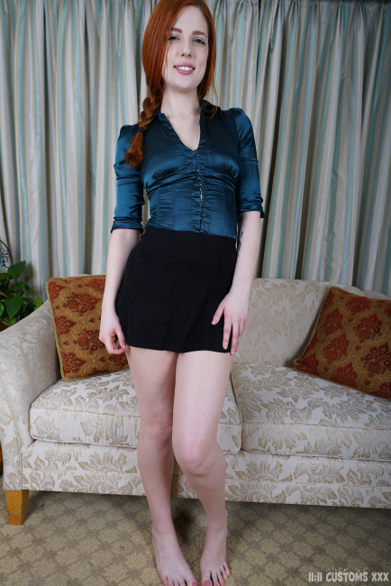 Sexy Scarlett! Gallery - Photo 4